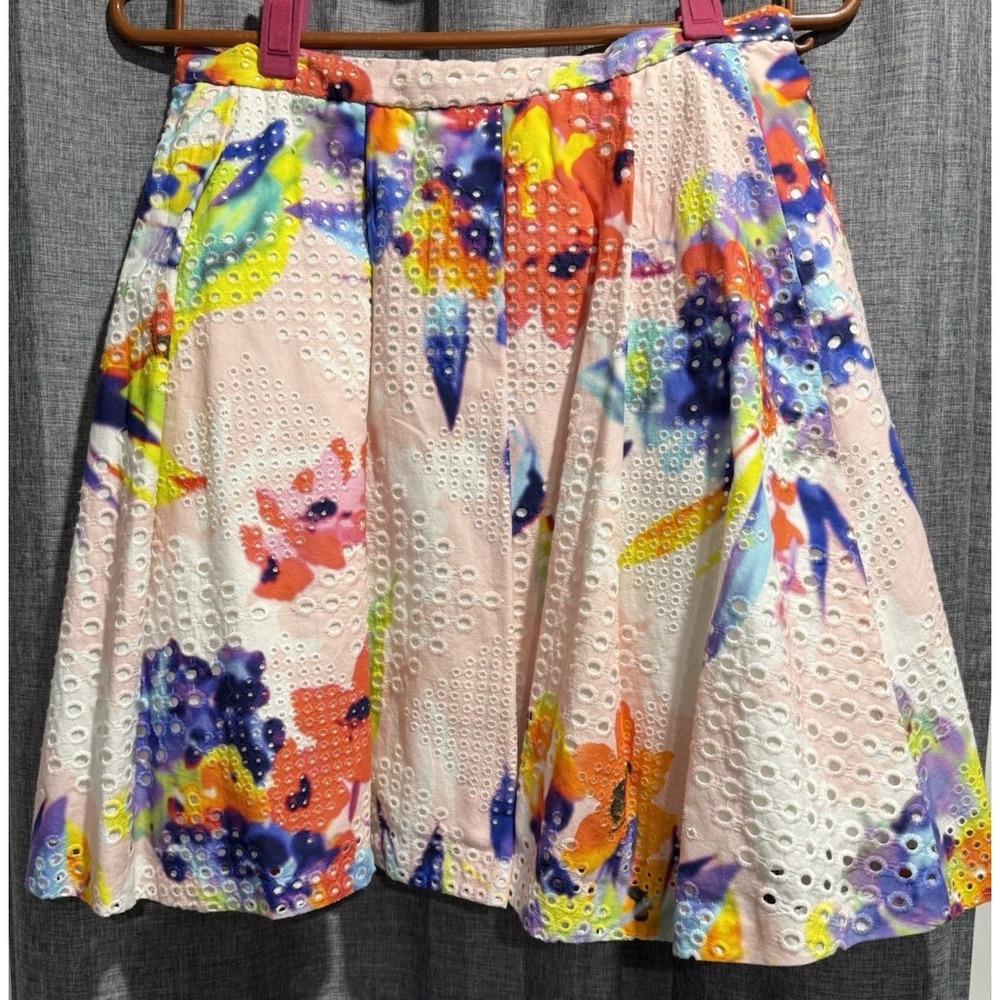 Trina Turk Skirt Women's Size 6 Floral Mini Marion Eyelet Pleated Side Zip NWT